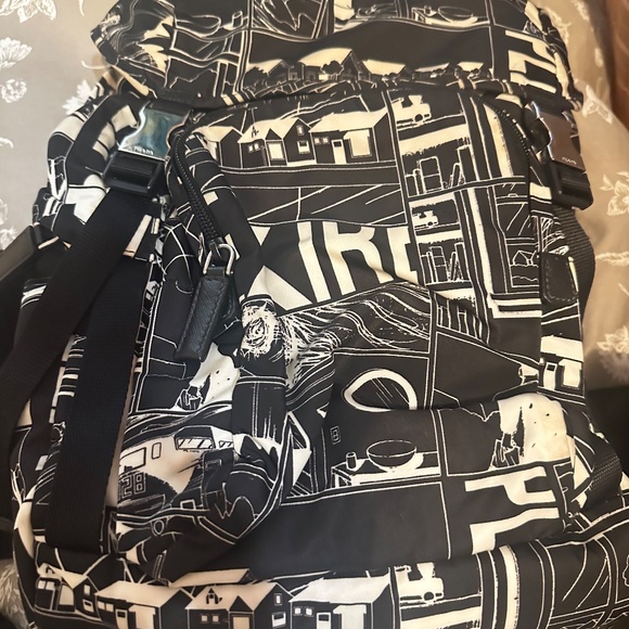 Prada Black Nylon Backpack — Excellent Condition (Black Friday Deal!) - Picture 3 of 4